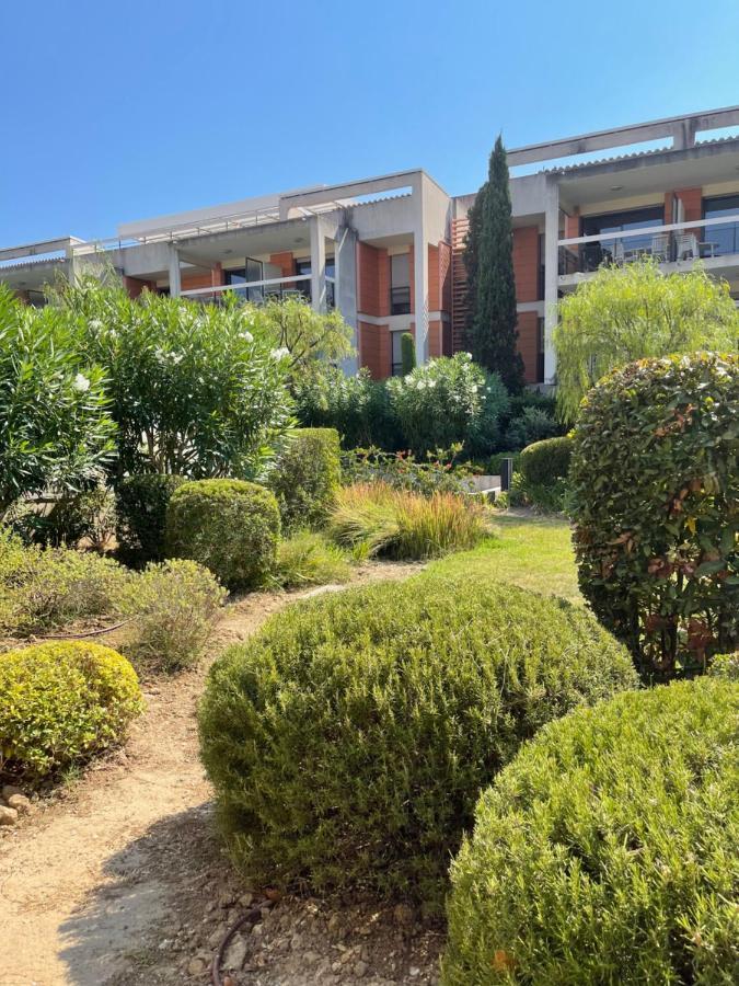 Villeneuve Loubet Plage- Entre Nice Et Cannes Exterior photo