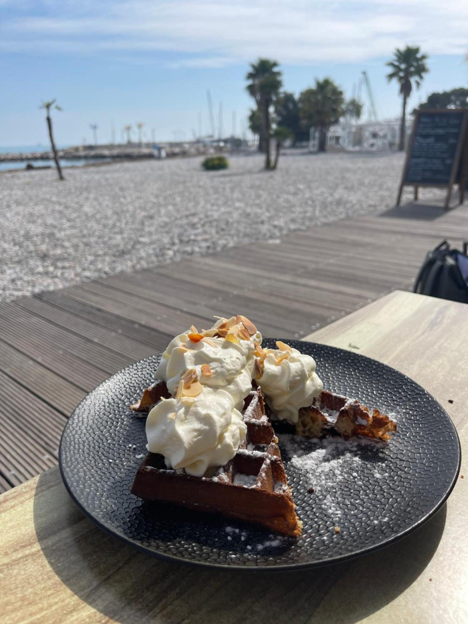 Villeneuve Loubet Plage- Entre Nice Et Cannes Exterior photo