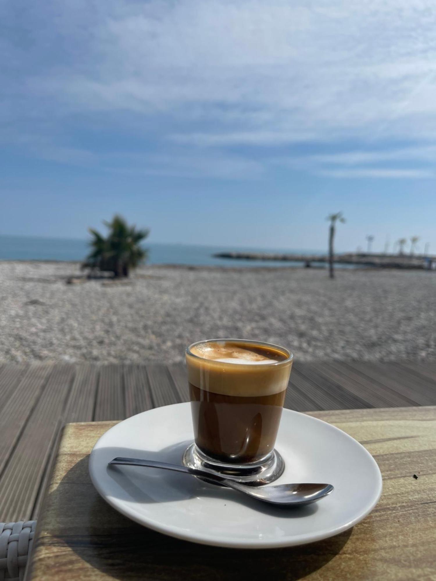 Villeneuve Loubet Plage- Entre Nice Et Cannes Exterior photo
