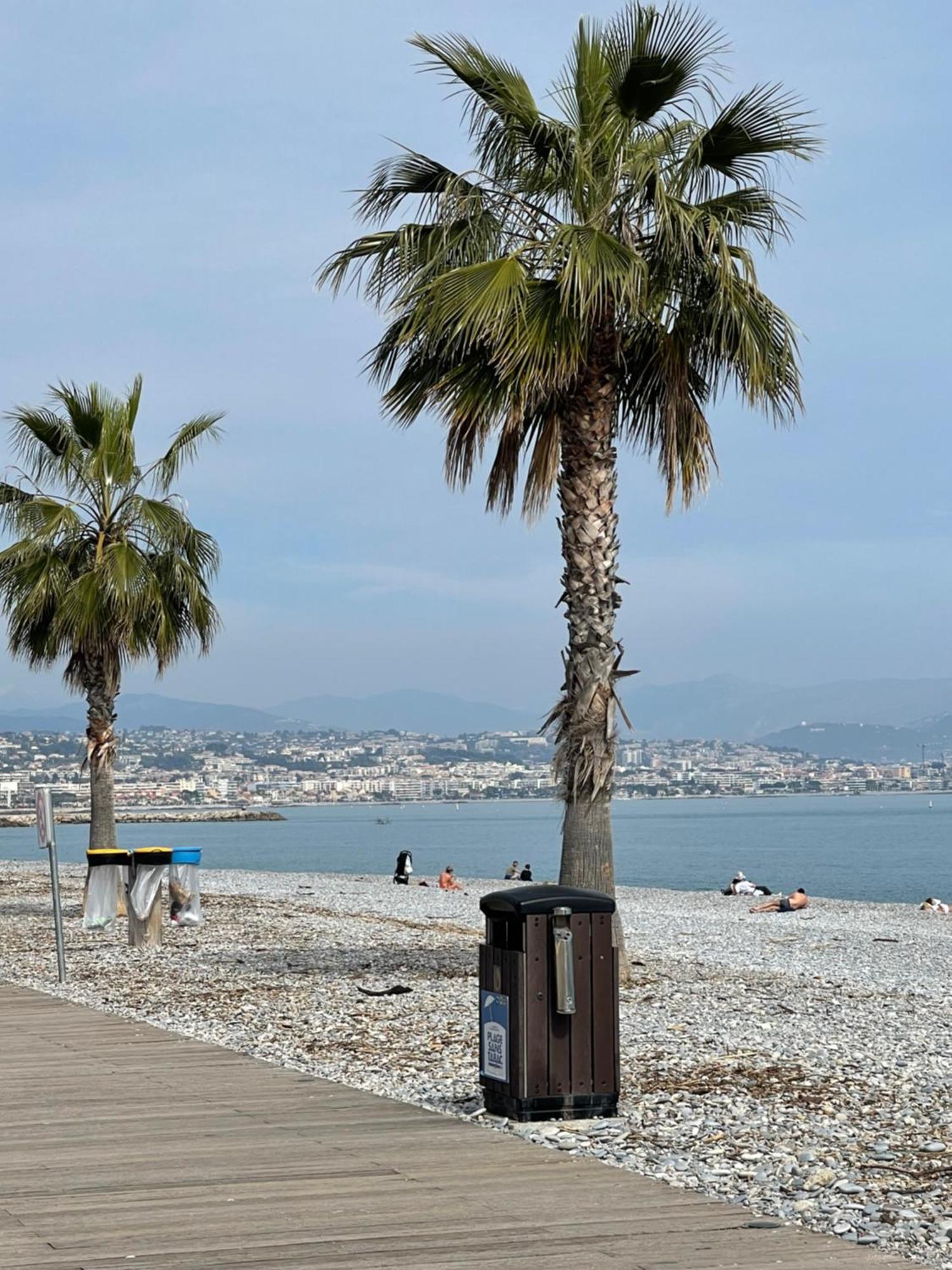 Villeneuve Loubet Plage- Entre Nice Et Cannes Exterior photo