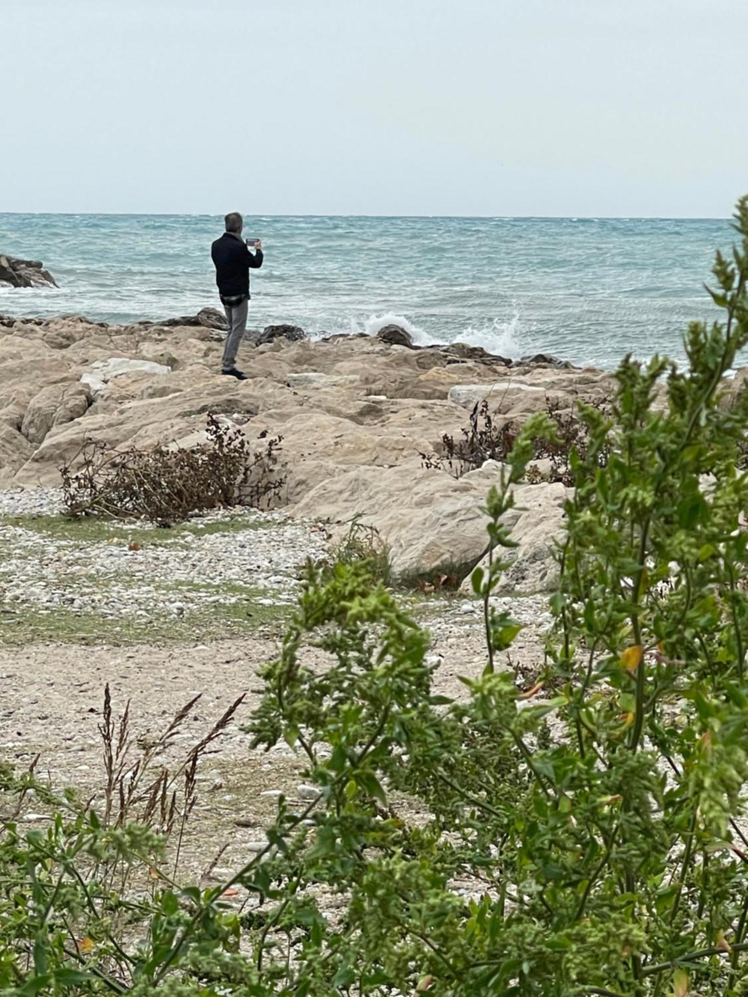 Villeneuve Loubet Plage- Entre Nice Et Cannes Exterior photo